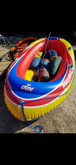 Надуваема лодка с гребла