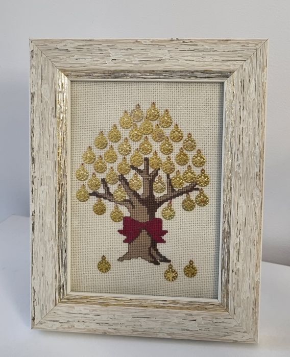 Различни гоблени с и без рамки