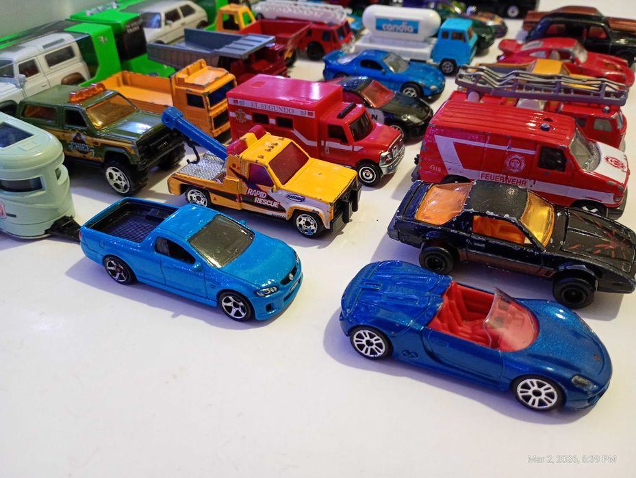 Метални колички Hot Wheels Matchbox Хот Уилс Мачбокс Welly Maisto