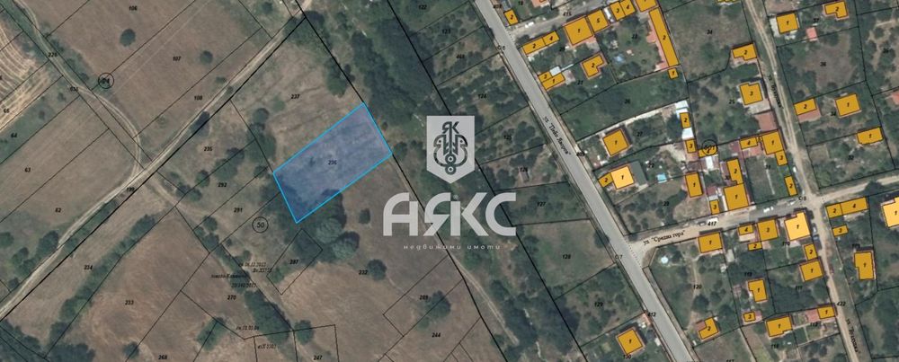 Парцел в Кюстендил, област-с.Сапарево площ 1312 цена 39360