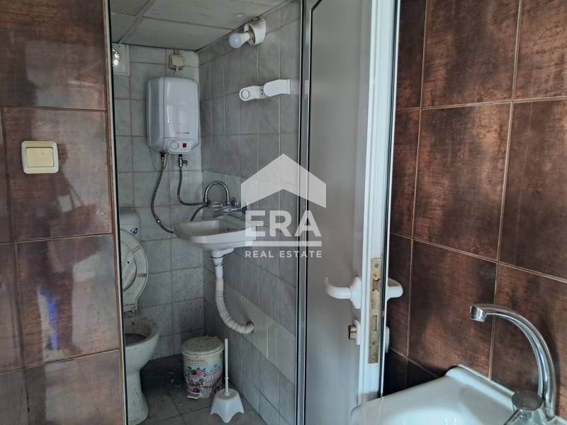 Дава се под наем Заведение в Варна, Трошево - 65 кв.м за 716 € - Снимка #3