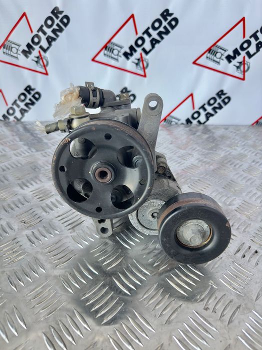 Гур насос на Subaru (EZ30)