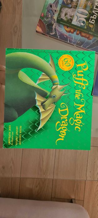 8 книги на английски език