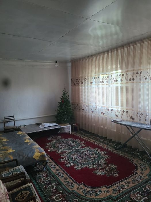 Товоксойда ховли уй сотилади.