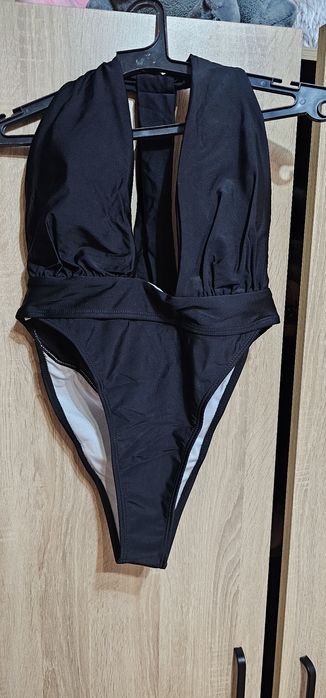 Цял бански черен