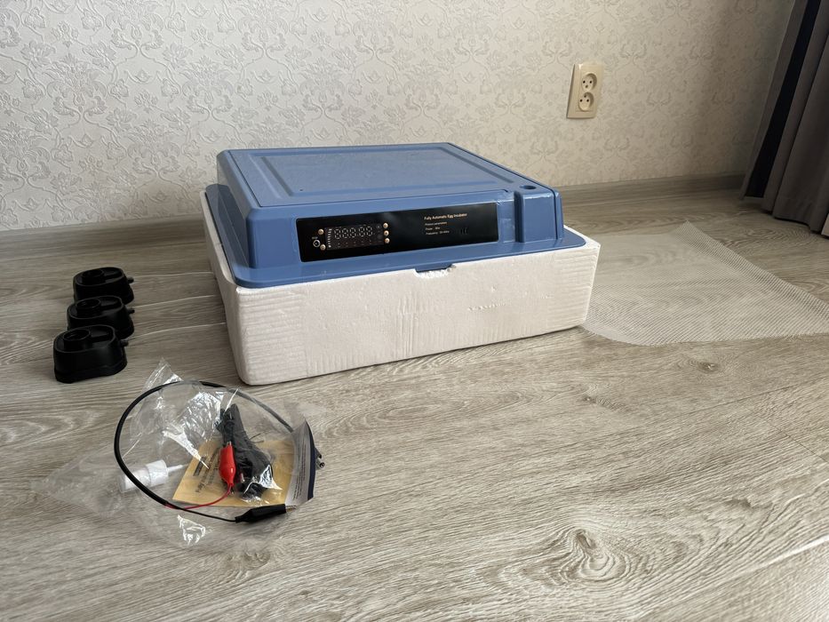 Продам новые инкубаторы