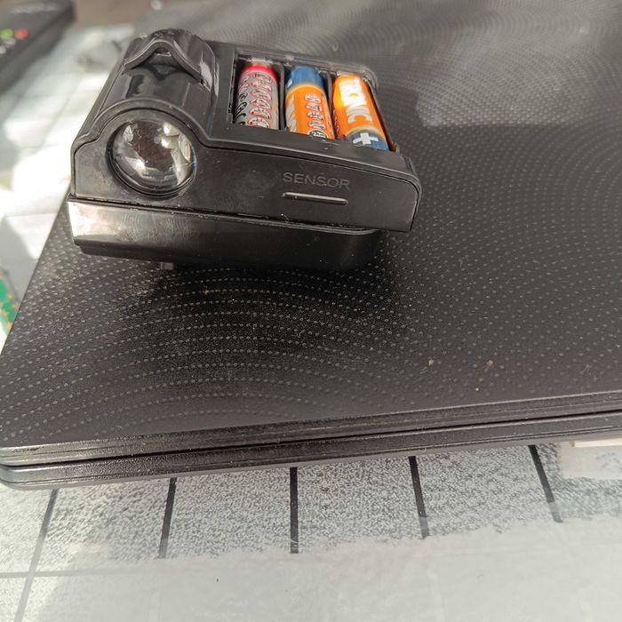 LED лого за врата на кола