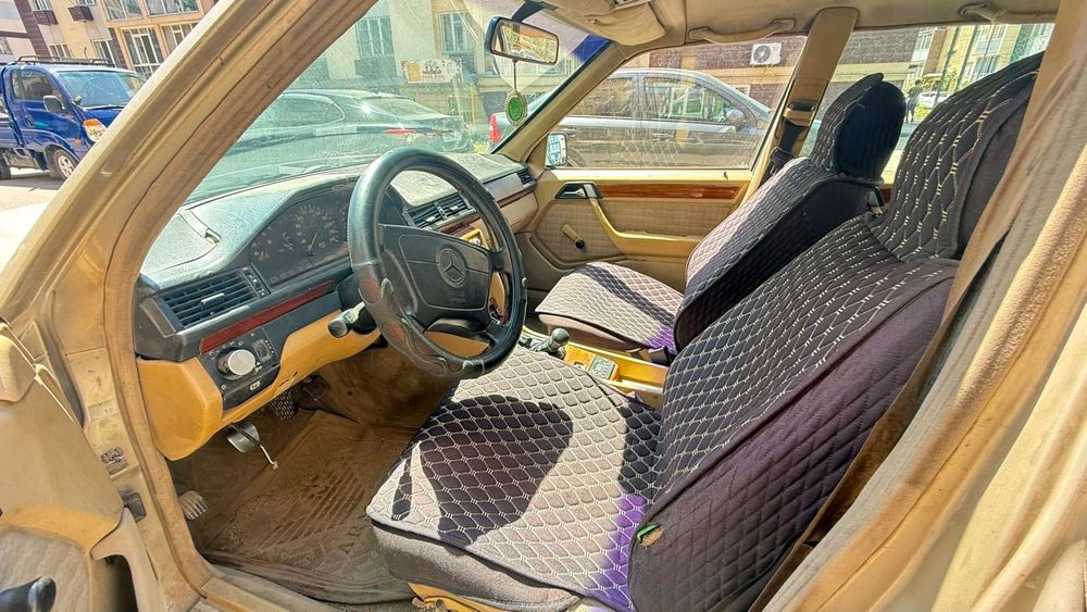 Продам машину Mercedes