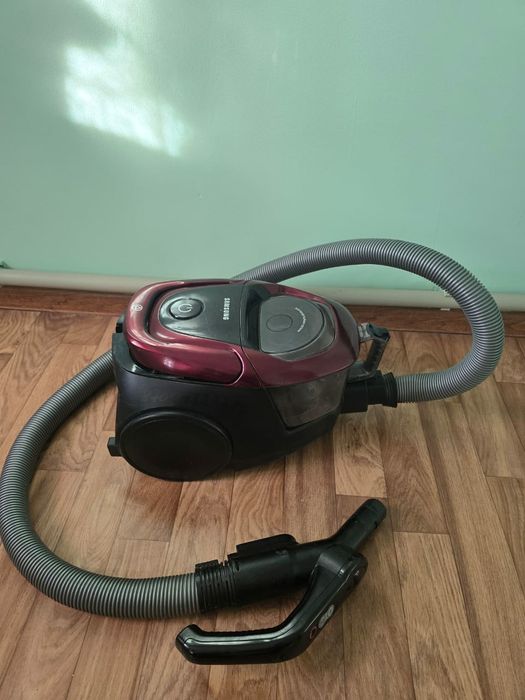Продам  пылесосы