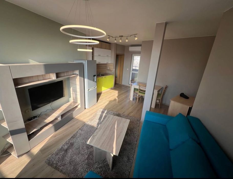 Дава се под наем Двустаен апартамент в Варна, Цветен квартал - 65 кв.м за 504.9 € - Снимка #12