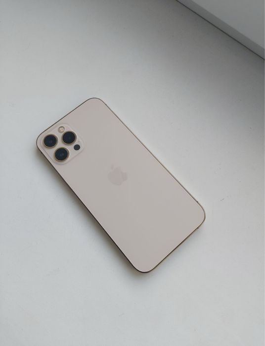 Айфон 12 про макс