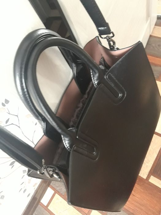 Сумка женская с ремешком