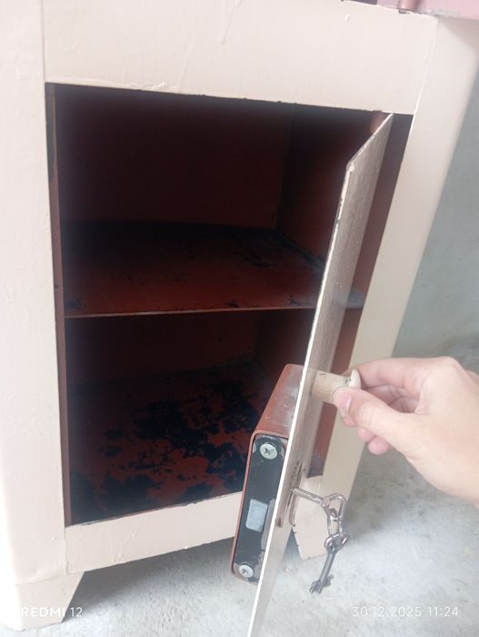 Сейф сейф иккита ешикли