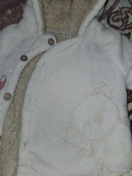 Продам почти новый комбинезон