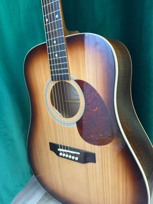 Chitară acustică „Hora” model W12204