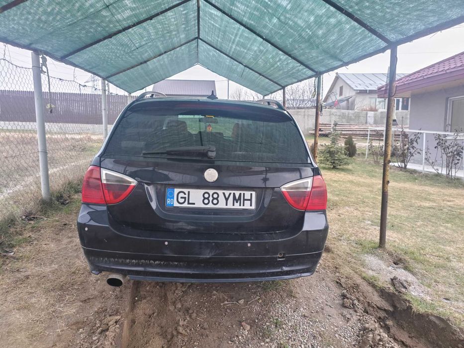 Vând BMW seria 3