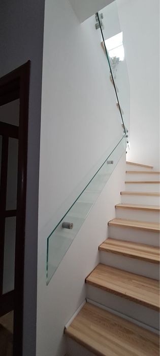 Balustrade din sticlă securizată