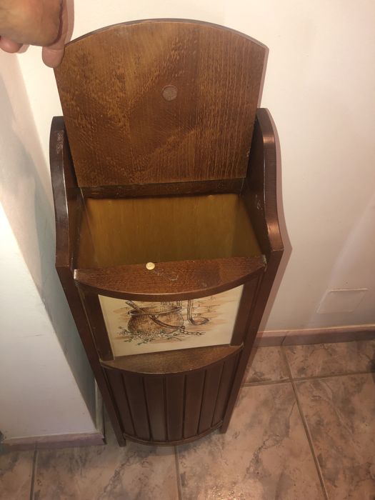 Dulapior,recipient rustic francez din lemn pentru pastrarea paini
