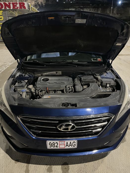 Продам машина соната