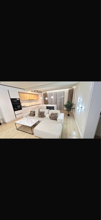 Inchiriez ap 3 camere bloc nou Bradet