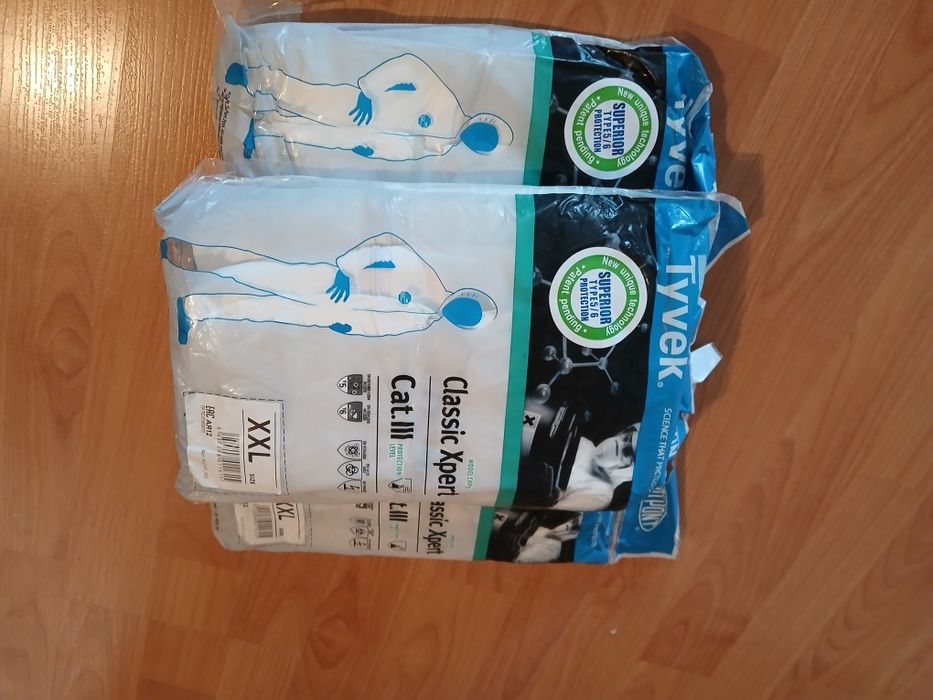 Одноразовые комбинезон