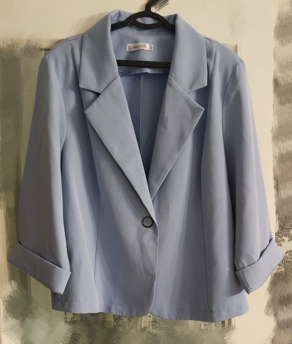 Продаются пиджаки