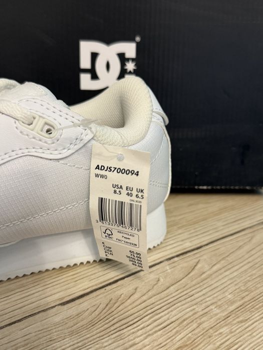 Дамски обувки DC