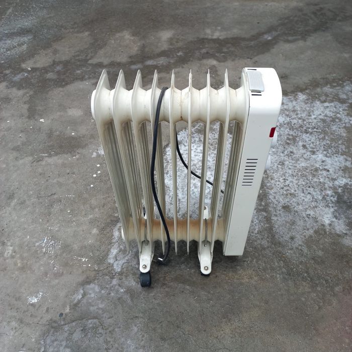 Продается масленный обогреватель