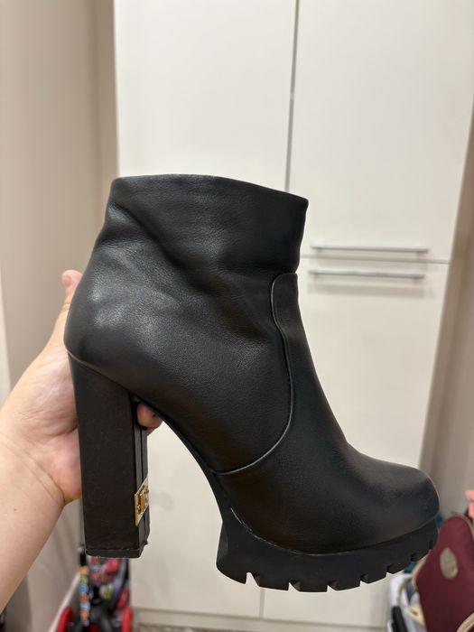 Продам ботильоны осенние