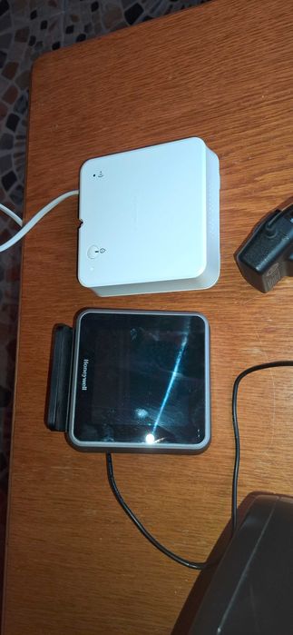 termostat de ambient Honeywell T6R