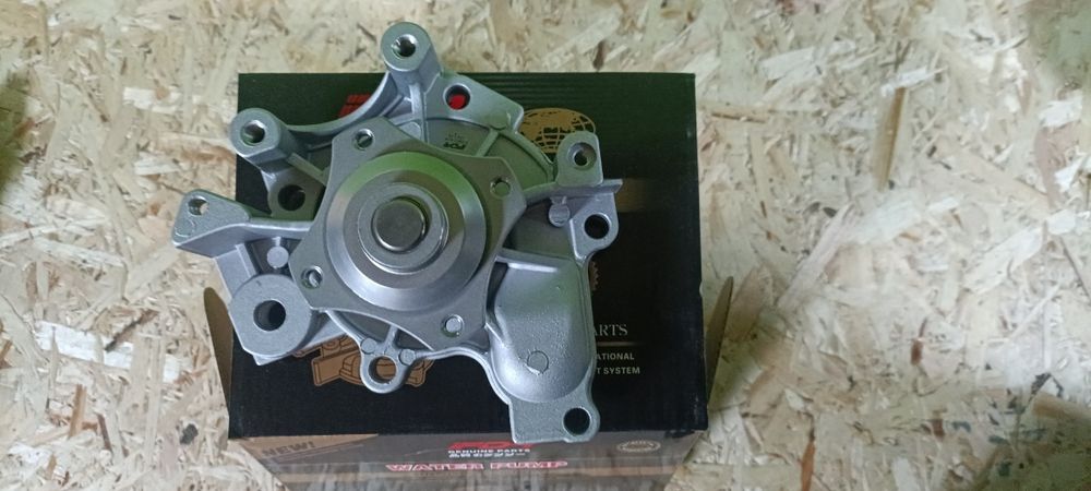 Каренвал на Мазду Кронос,626