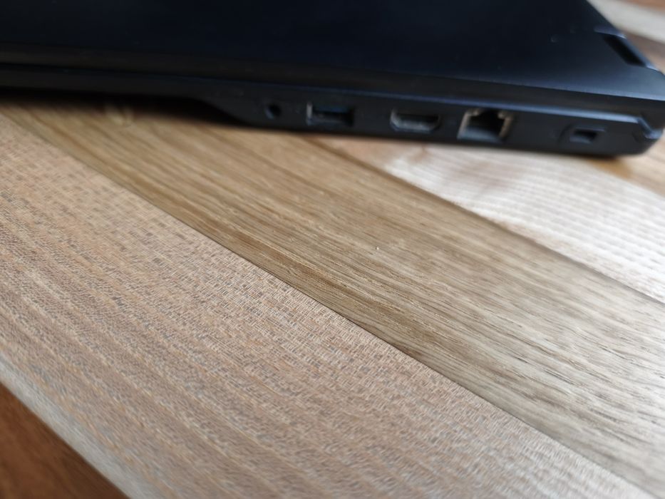 Fujitsu 32GB RAM | i5-8250U | SSD | Ecran Full HD IPS