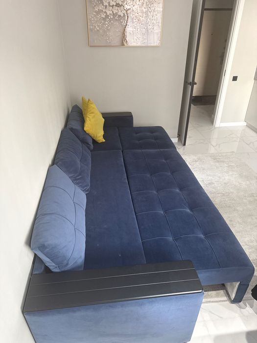 Диван темно синего цвета трансформер.. Срочно! Самовывоз!