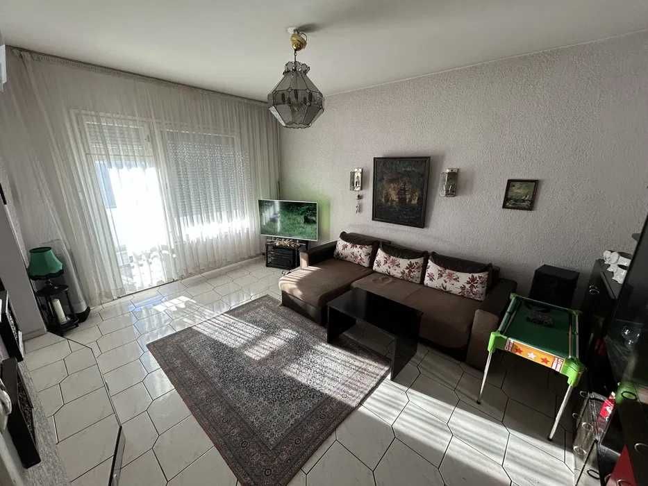 Продава се Тристаен апартамент в Пловдив, Тракия - 90 кв.м за 850 €/кв.м - Снимка #3