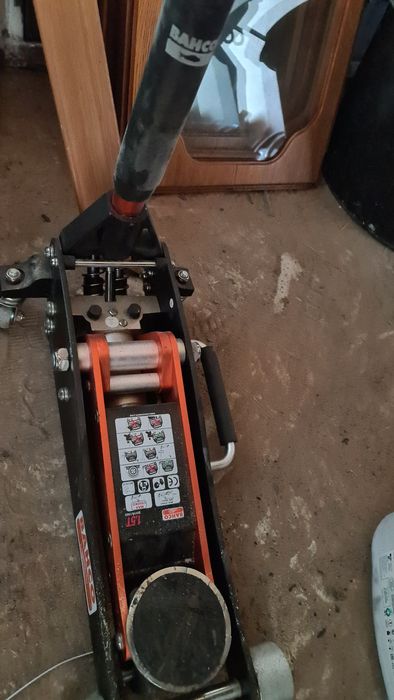 Bahco домкрат 1.5т