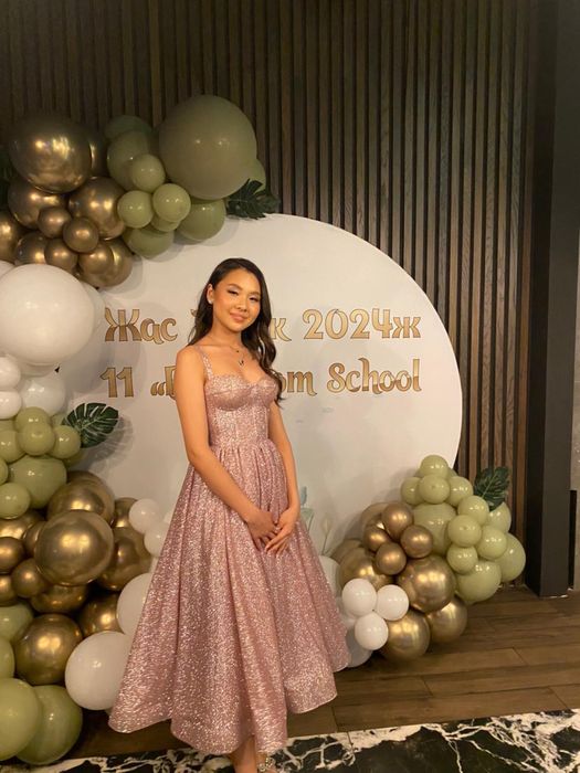 Шикарное платье на мероприятие