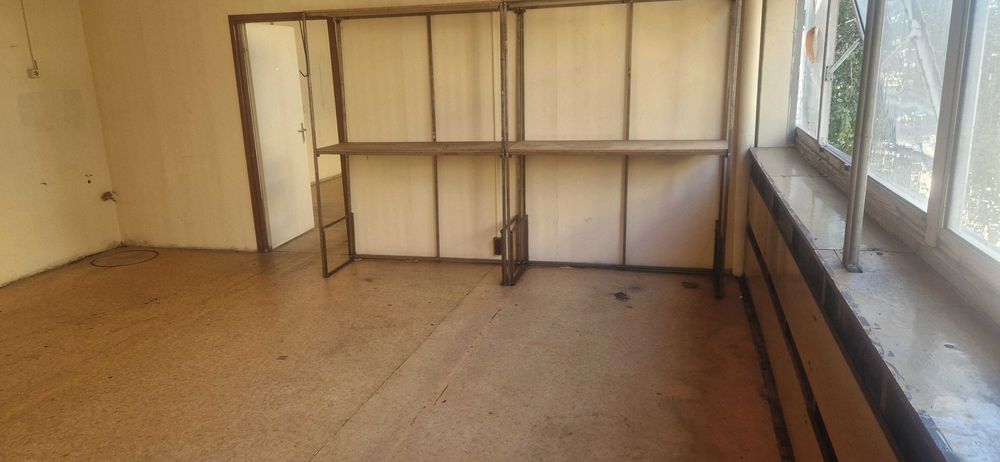 Дава се под наем Промишлена сграда в Пловдив, Беломорски - 72 кв.м за 204 € - Снимка #4