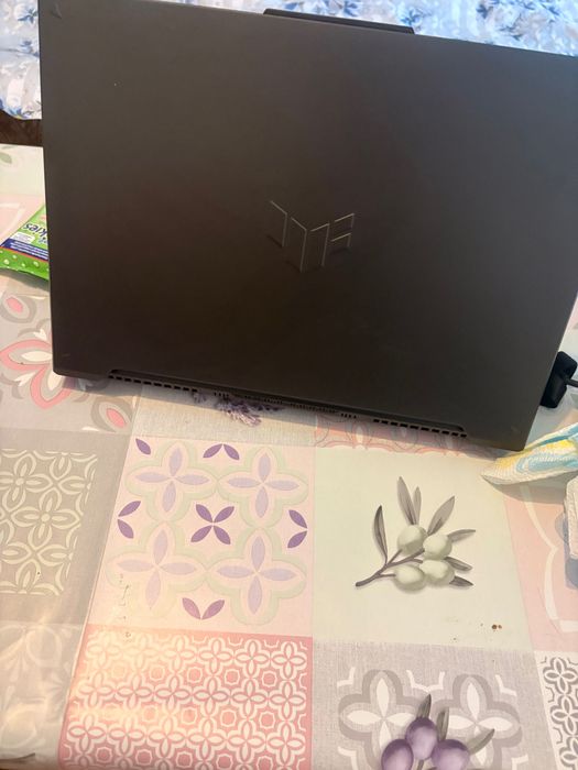 Laptop ASU’s tuf gaming tuf a16
