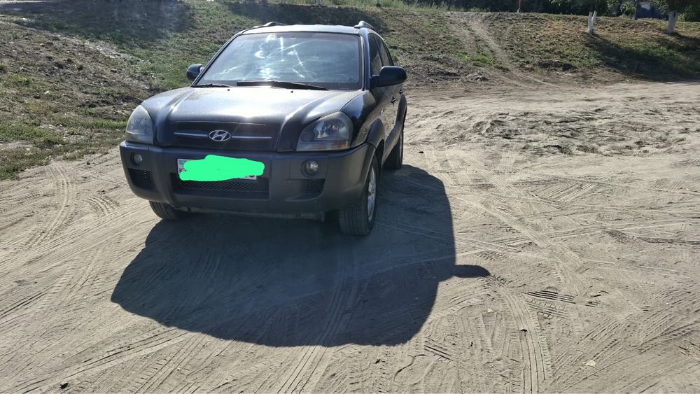 Продам машину Hyundai tucson