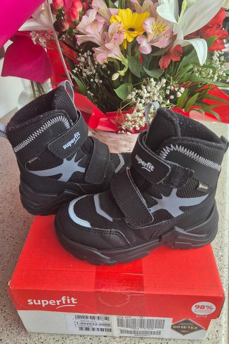 Bocanci zapada copii