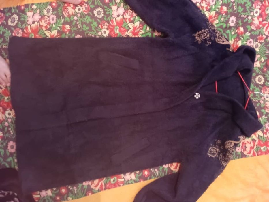 Женский джемпер сатылады