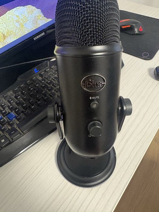 Blue Yeti Blackout