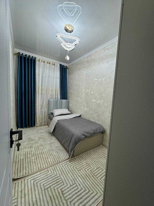 Сдается в аренду 3 комнатная 78кв м квартира, метро МирзоУлугбек 3/7/9