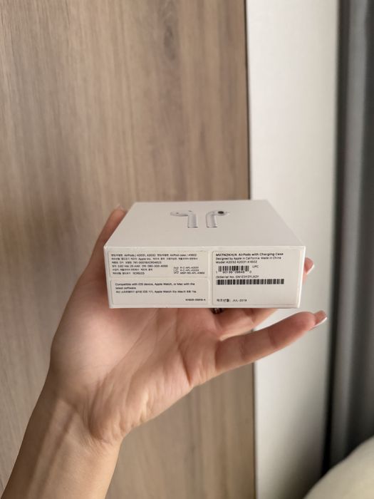 Эйрподс 2 - оригинал