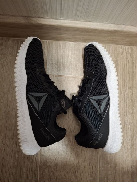 Дамски маратонки Adidas, Reebok