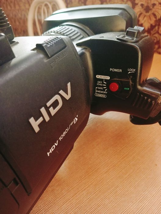 Продаётся видеокамера sony