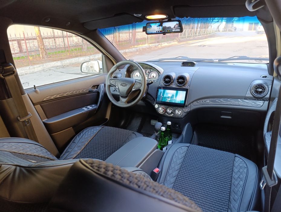 Продаётся Nexia 3