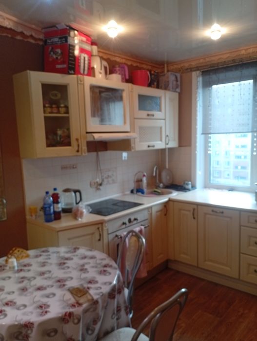 3 ком стадион Карасай, бассейн Дельфин. 170+