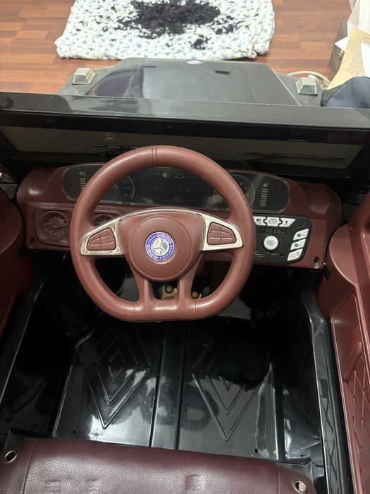 Продам Электромобиль детский