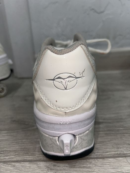 Кроссовки-ролики